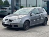 Volkswagen Golf V Comfortline 1.4 - Volkswagen Golf mit LPG-Antrieb: Limousine, 1.4