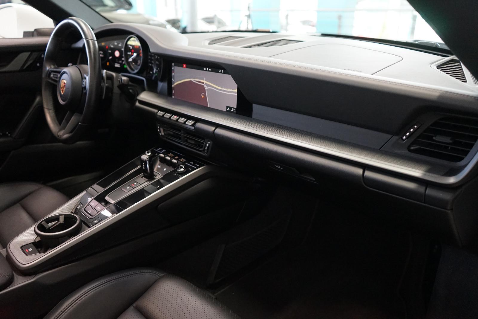Porsche 911/992 Carrera Cabriolet Approved+Sportabg+BOSE