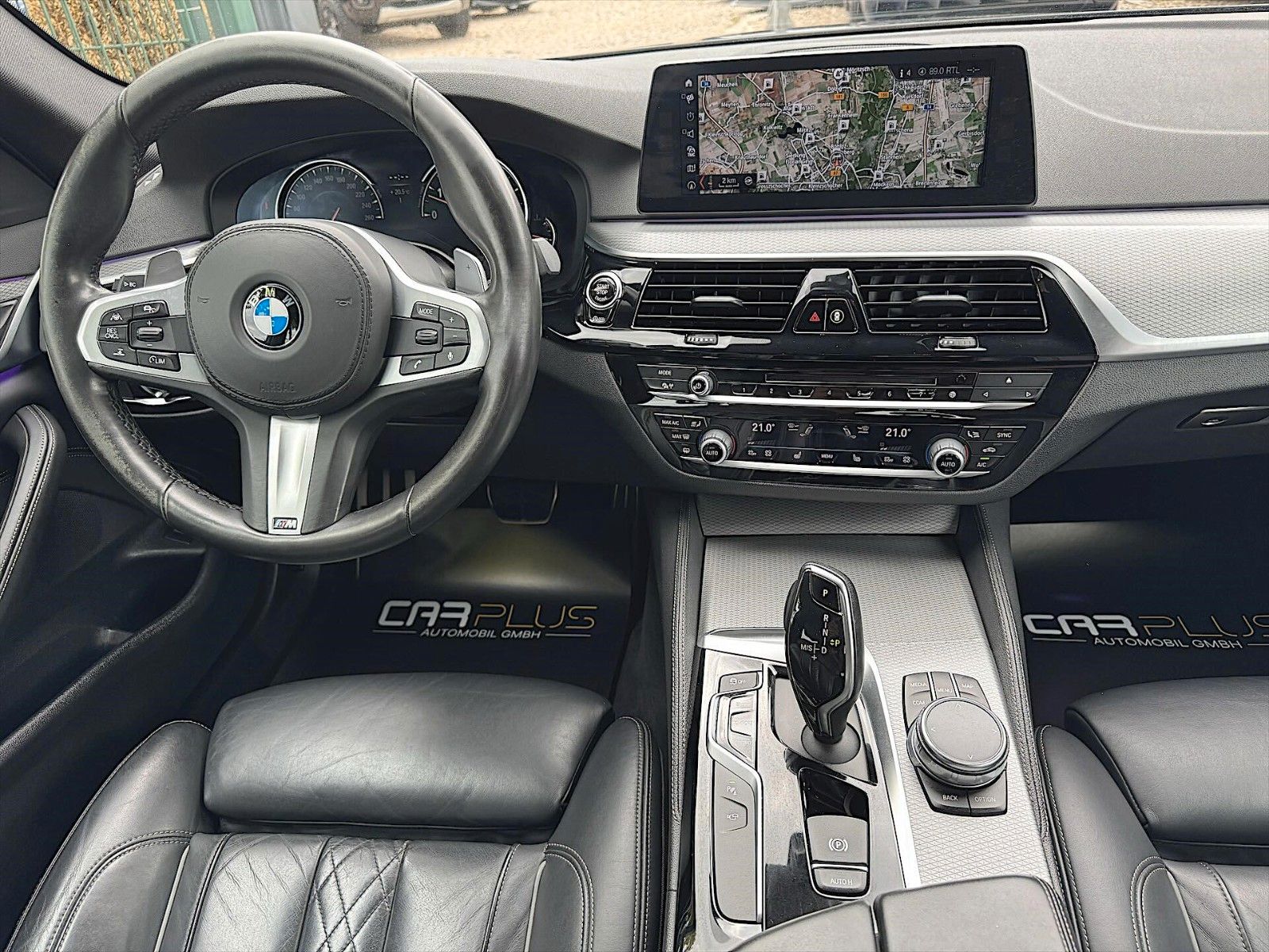 Fahrzeugabbildung BMW 530i M Sport Shadow Line *ACC*LED*Head-Up*360°*