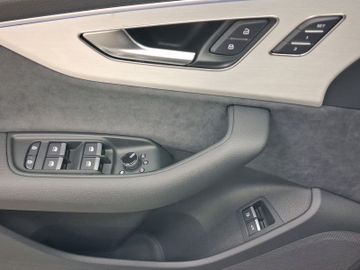 Audi Q7 - 8