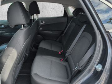 Hyundai Kona Trend Elektro Kam.+KeyLess+Navi+SHZ+ACC+LM