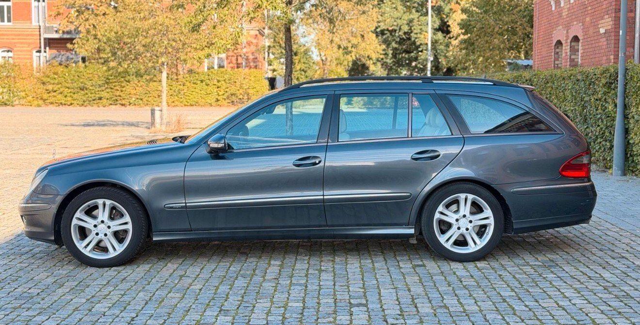 Mercedes-Benz E 320