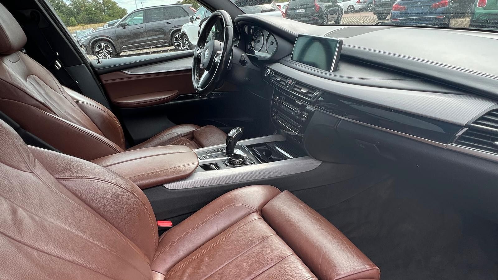 Fahrzeugabbildung BMW X5 M50d*RFK*XENON*PANO*H&K*NAVI*