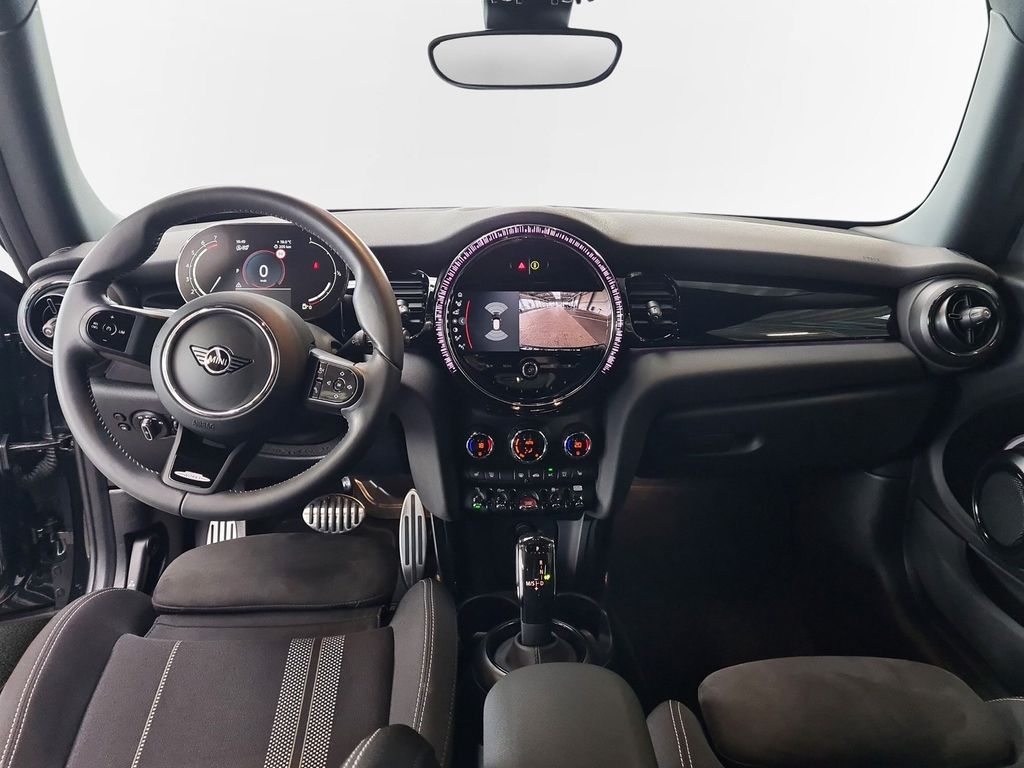Mini Cooper Hatch DAB LED RFK Navi Komfortzg. Shz. uv