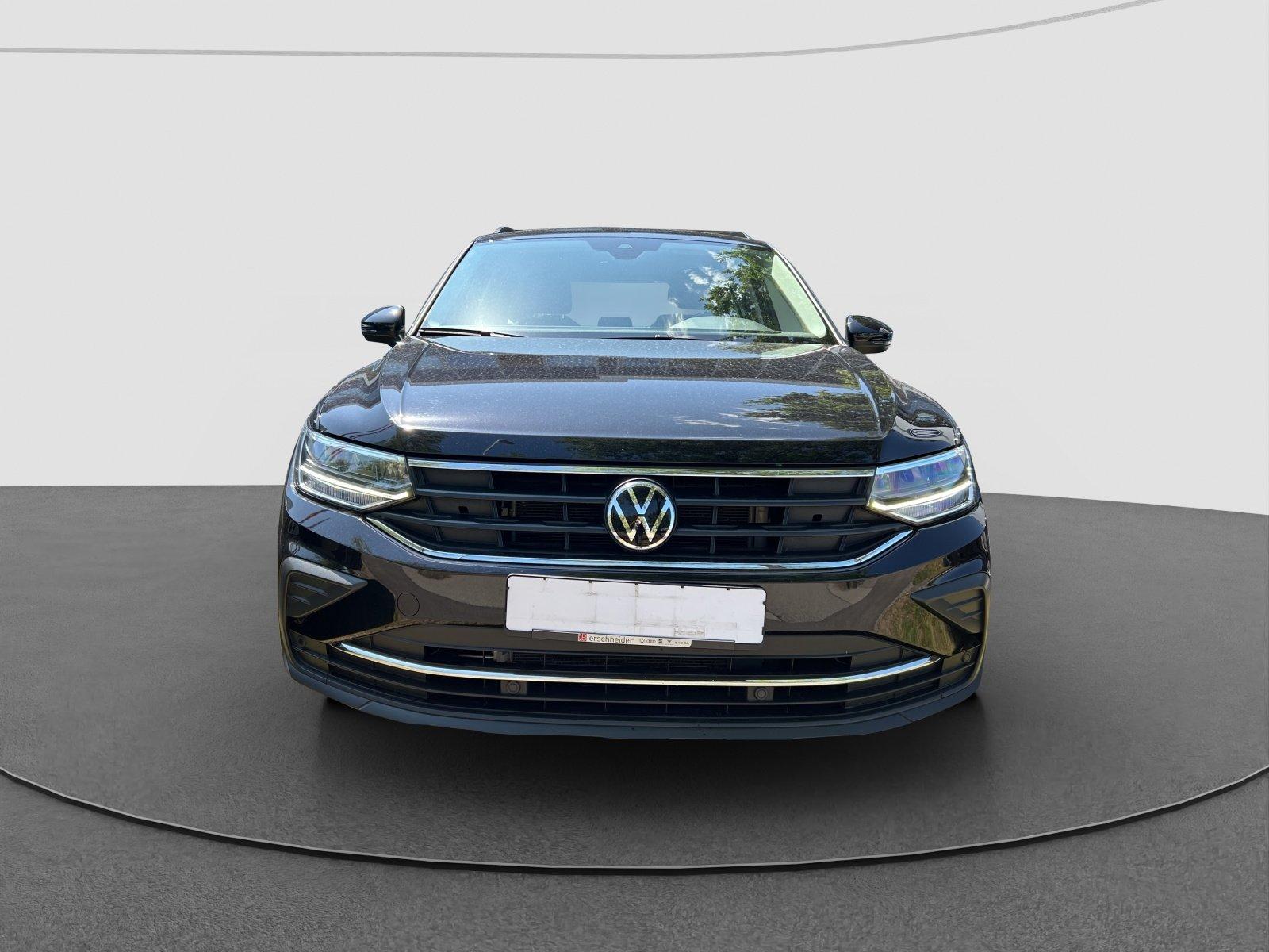 Volkswagen Tiguan 1.5 TSI Life NAVI ACC LED APP SITZHEIZUNG