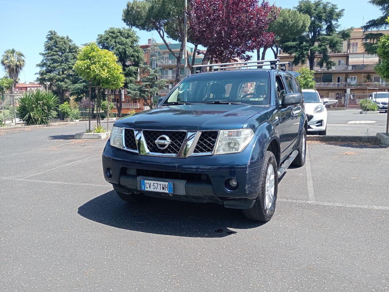 Nissan Pathfinder 2005 — photo 5