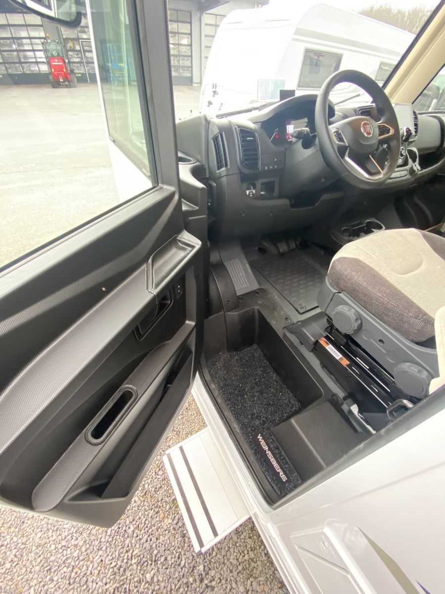 Fahrzeugabbildung Weinsberg CaraCore 650 MF Automatik, Lithium, Truma E uvm.