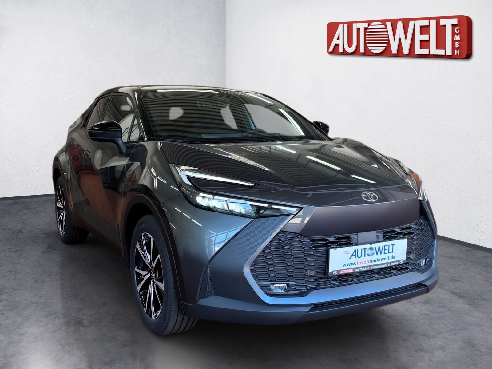 Fahrzeugabbildung Toyota C-HR 2.0 PHEV Plug-In Teamplayer LED,Navi,SHZ,AC