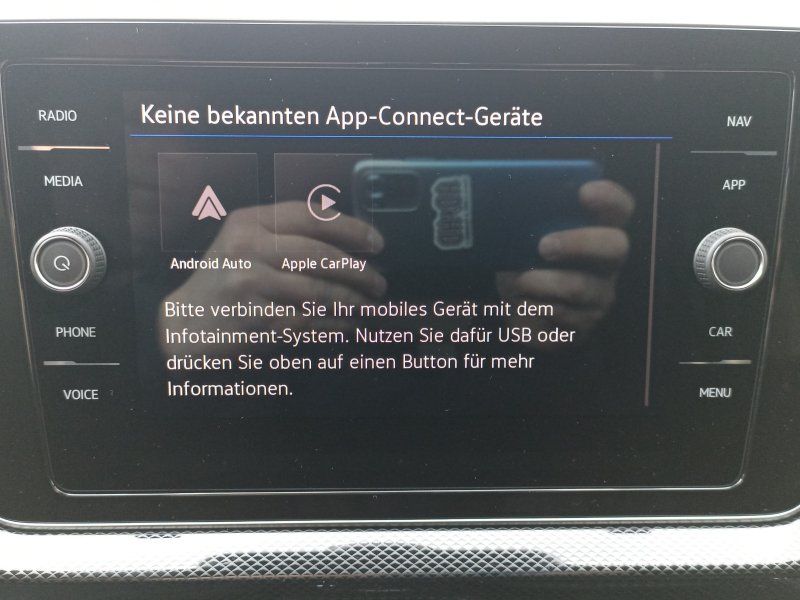 Fahrzeugabbildung Volkswagen T-Cross 1.0 TSI R-Line DSG