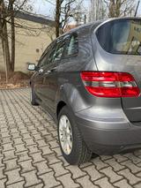 Mercedes-Benz B 170 - - Mercedes-Benz B 170 aus 2008