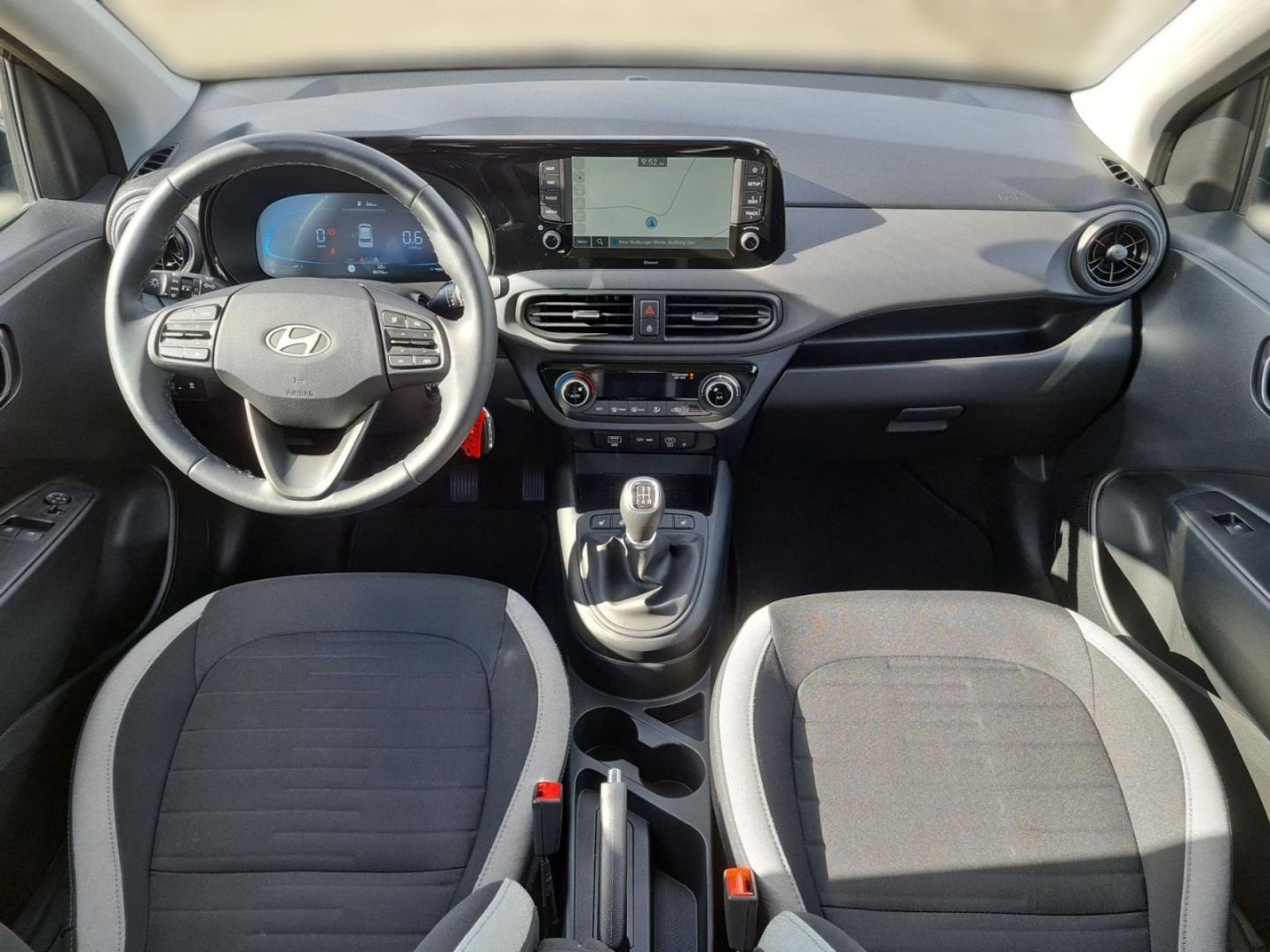 Hyundai i10 – Bild 11