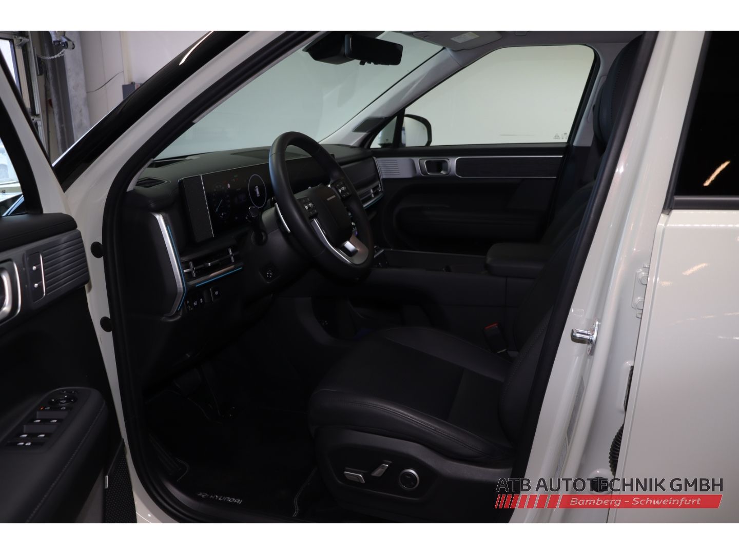 Fahrzeugabbildung Hyundai SANTA FE Intro 1.6 T-GDI Hybrid 4WD HUD Navi Mem