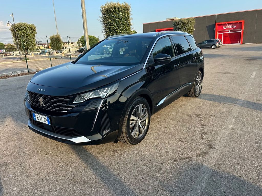 Image of Peugeot 5008