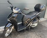 Honda SH125i , Kaum km, TÜV neu - HONDA ROLLER 125