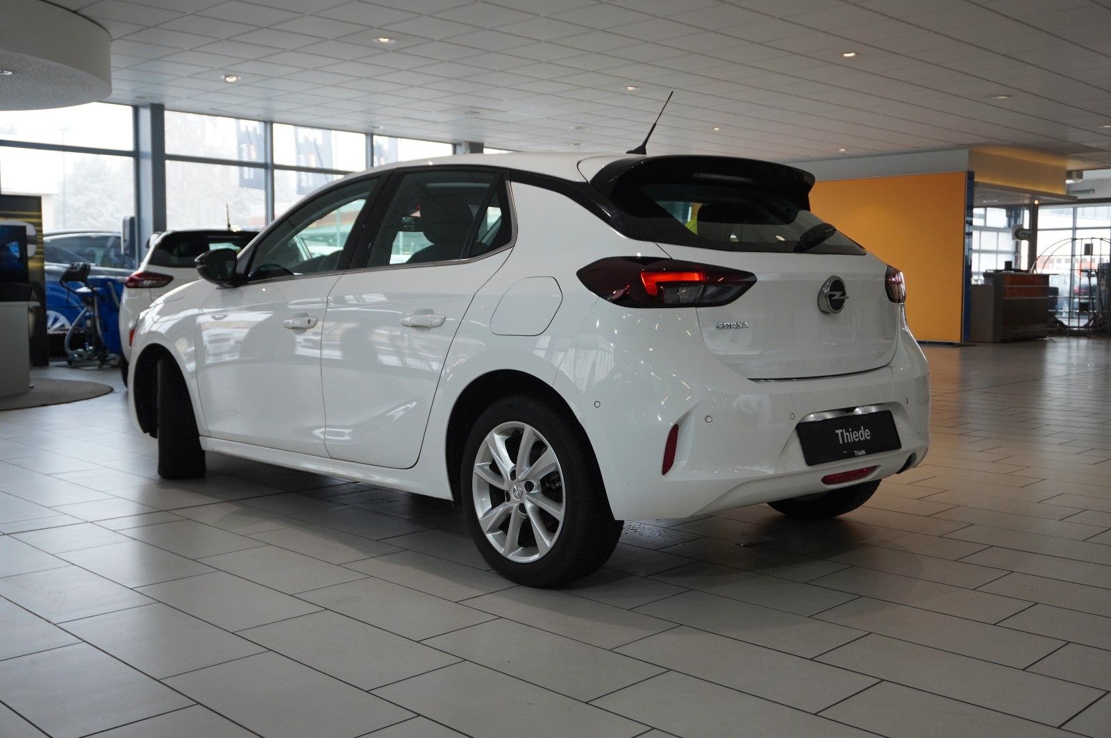 Fahrzeugabbildung Opel Corsa F 1.2T ELEGANCE NAVI/LED/VIRT/KAMERA/DAB+