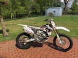Yamaha YZ 450F - YAMAHA 450 F