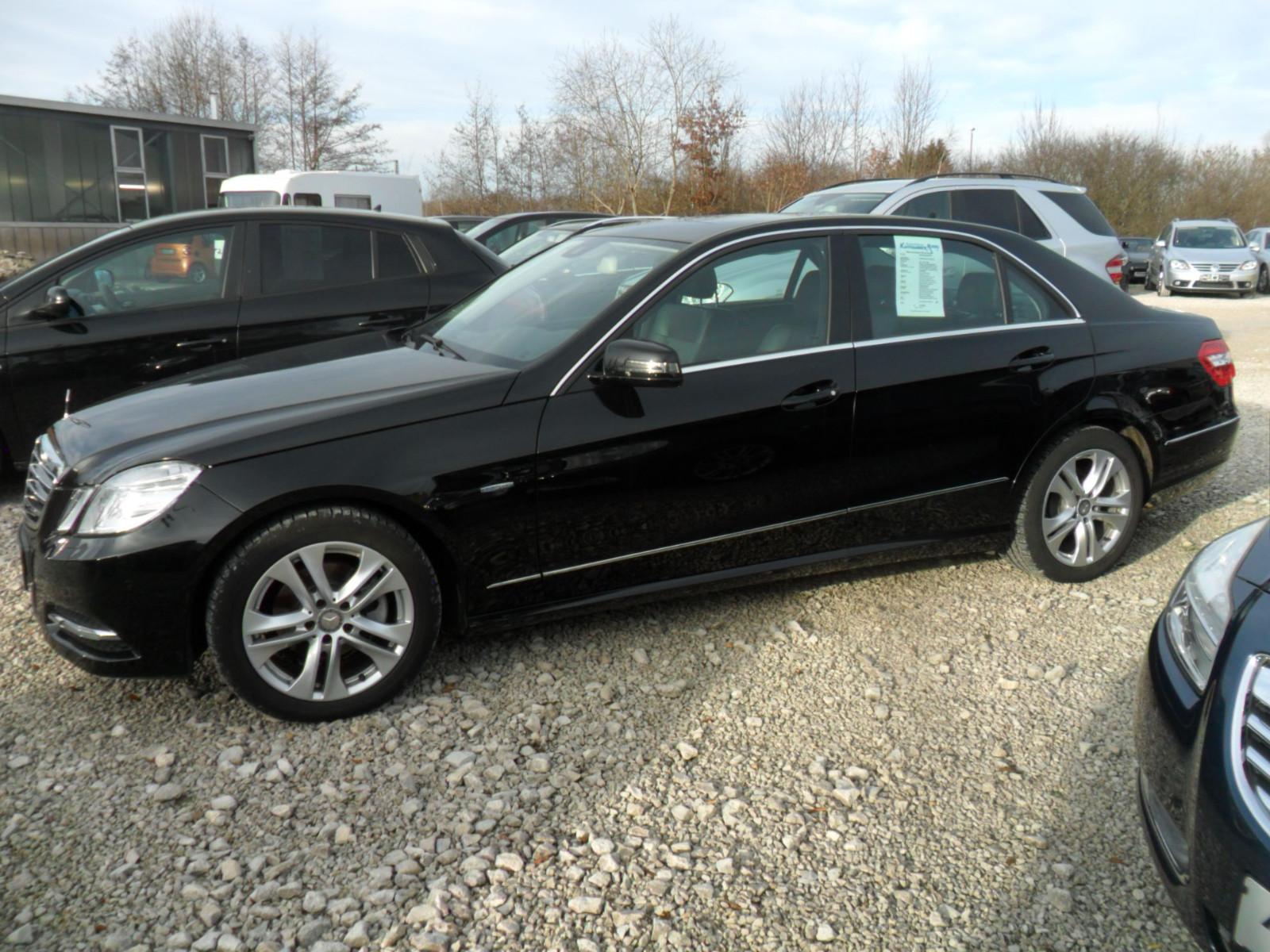 Mercedes-Benz E 200 CGI Lim. BlueEfficiency"Avantgarde"