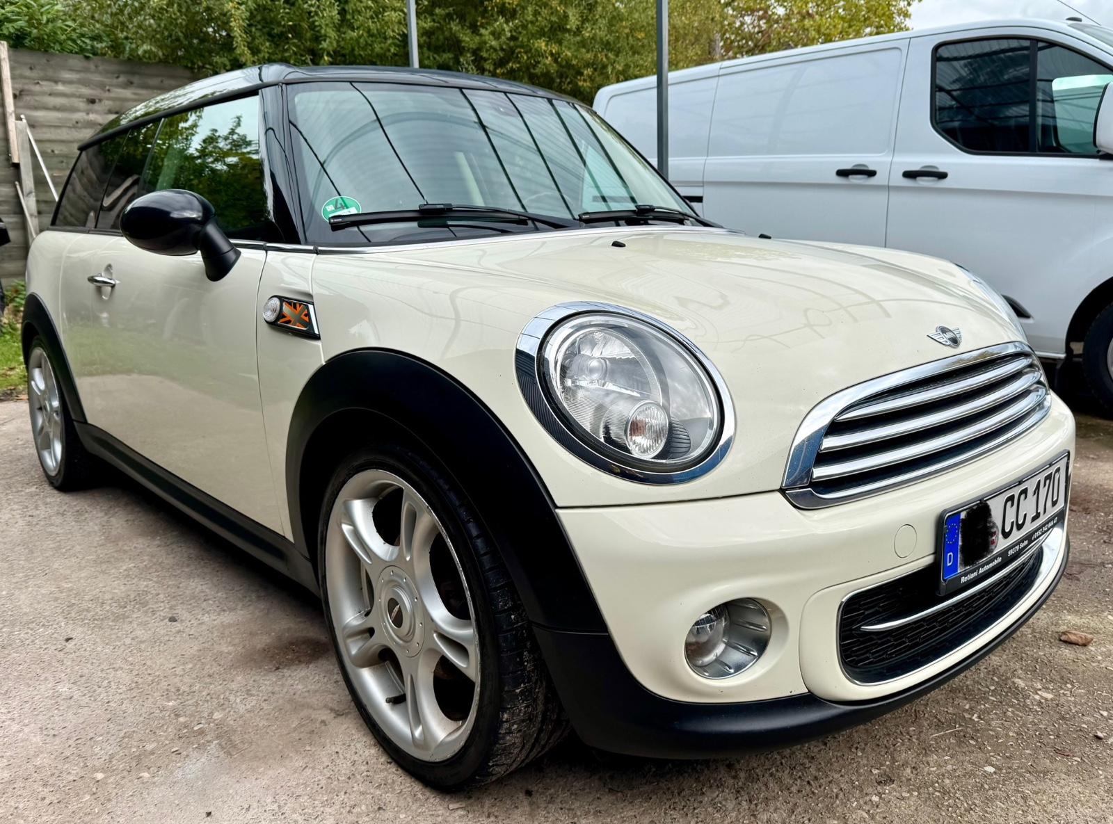 MINI Cooper Clubman