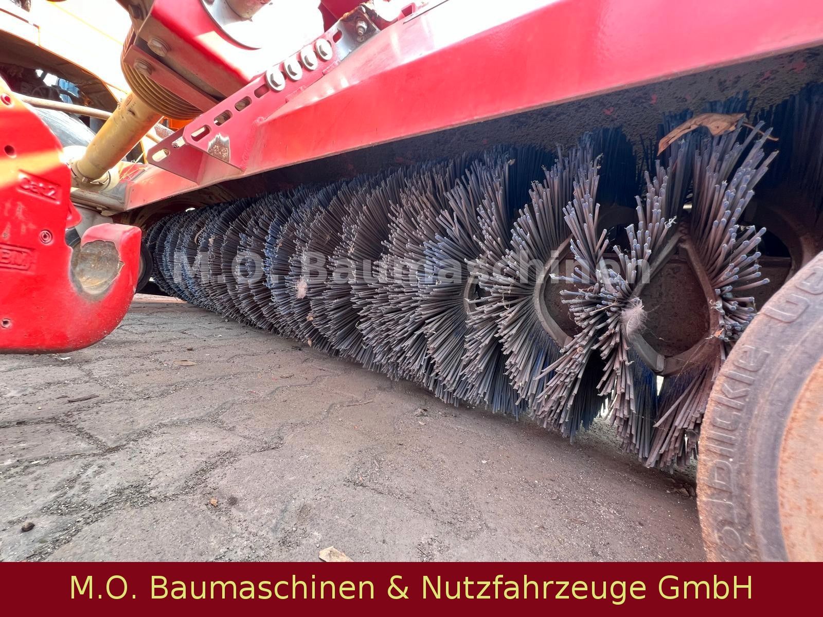 Fahrzeugabbildung Andere Drücker HDK 2200 / Kehrmaschine /Neuwertig