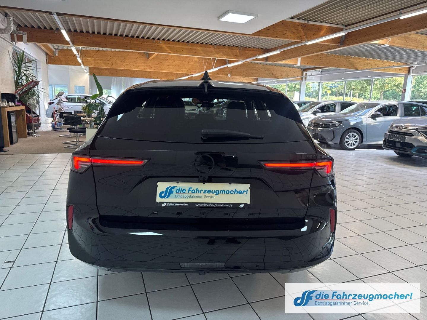 Fahrzeugabbildung Opel Astra L Sports Tourer GS Line Digi Co 360 LED A