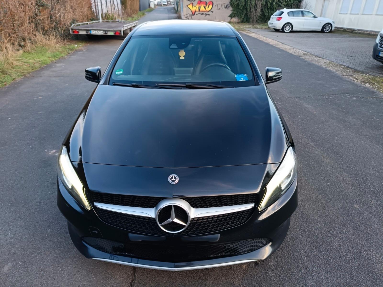 Mercedes-Benz Ambiente 220 CDI / AMG R. Kamera