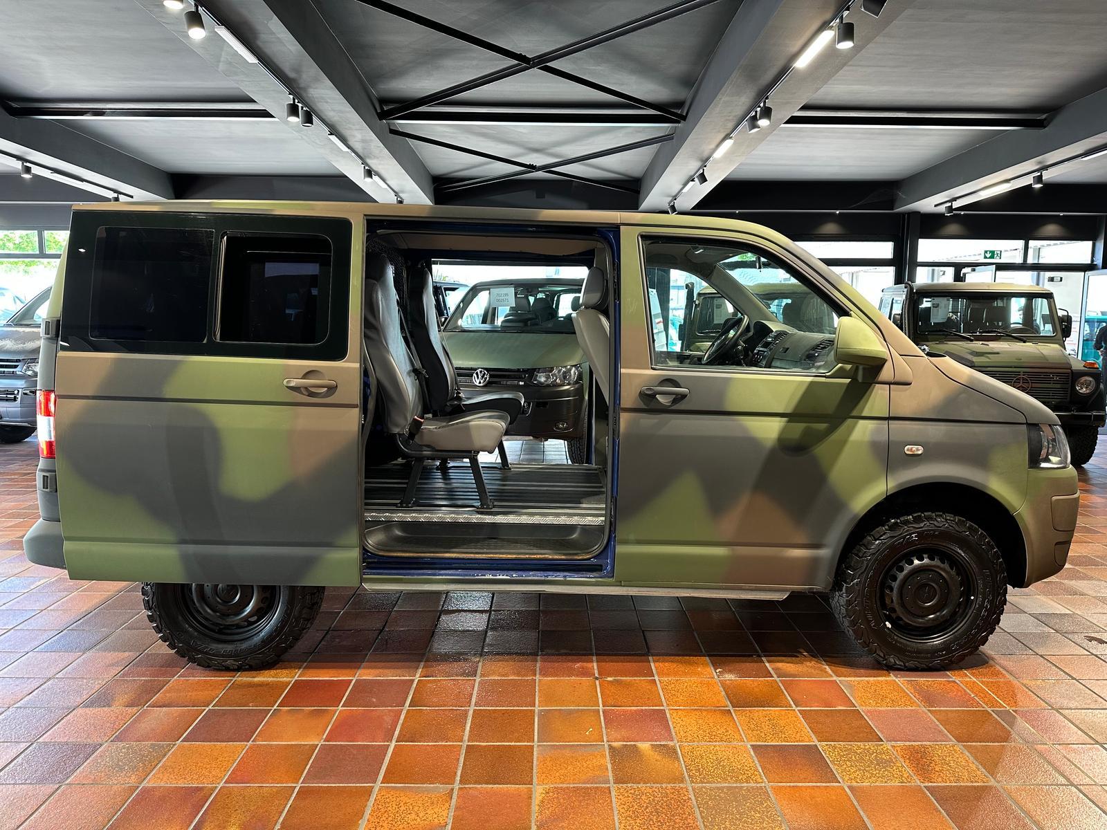 Volkswagen T5 WIDDER 4MOTION ROCKTON SEIKEL BUNDESWEHR OFFR