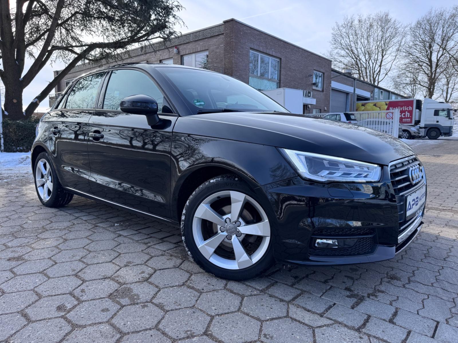 Audi A1 SPORTBACK SPORT BI-XENON NAVI SHZ PDC 1.HAND