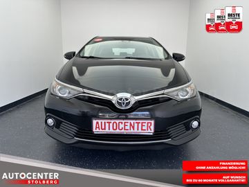Toyota Auris - 3
