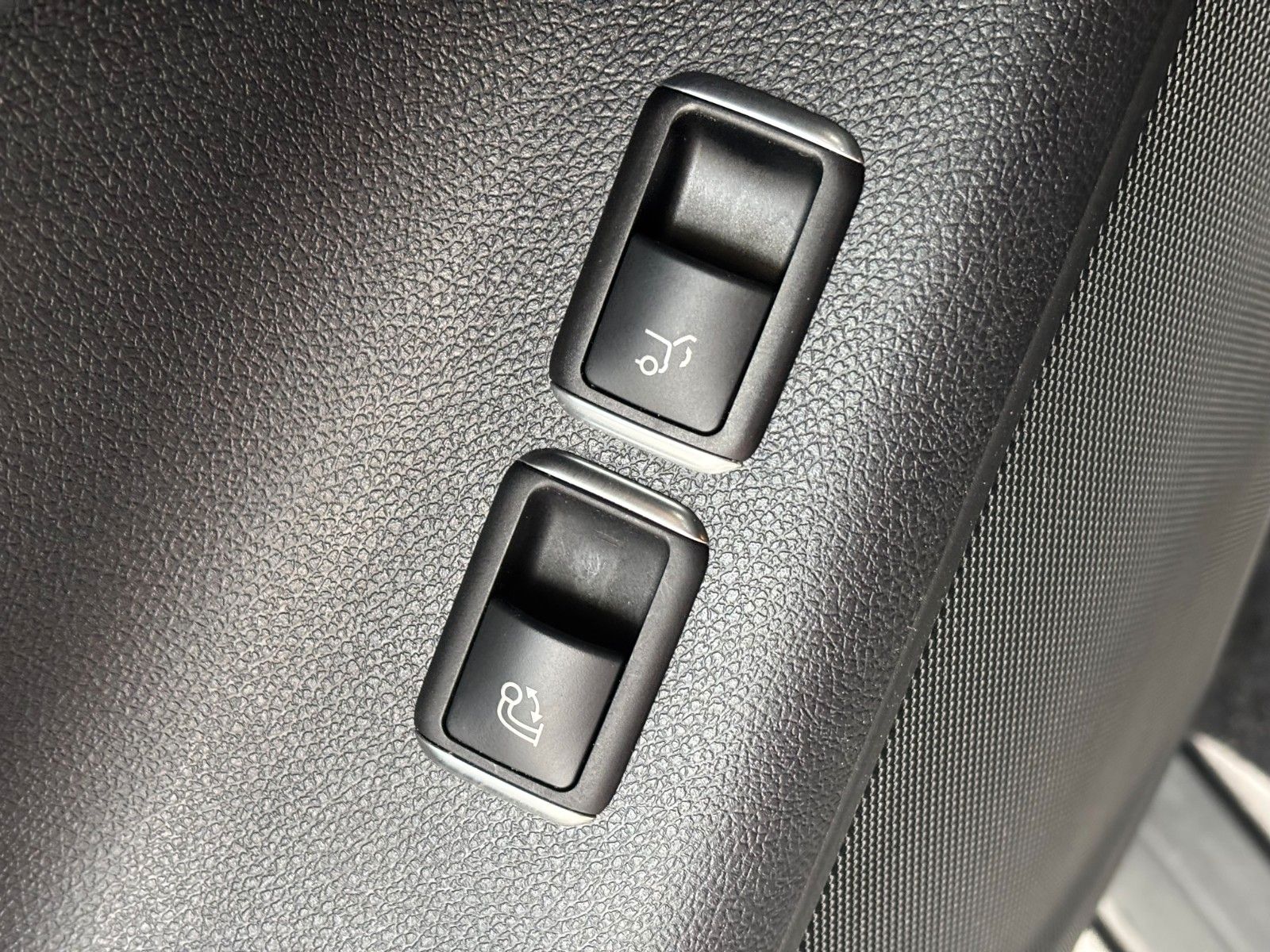 Fahrzeugabbildung Mercedes-Benz GLE 350d Coupe 4Matic *AMG*Kamera*ACC*AHK*SHZ