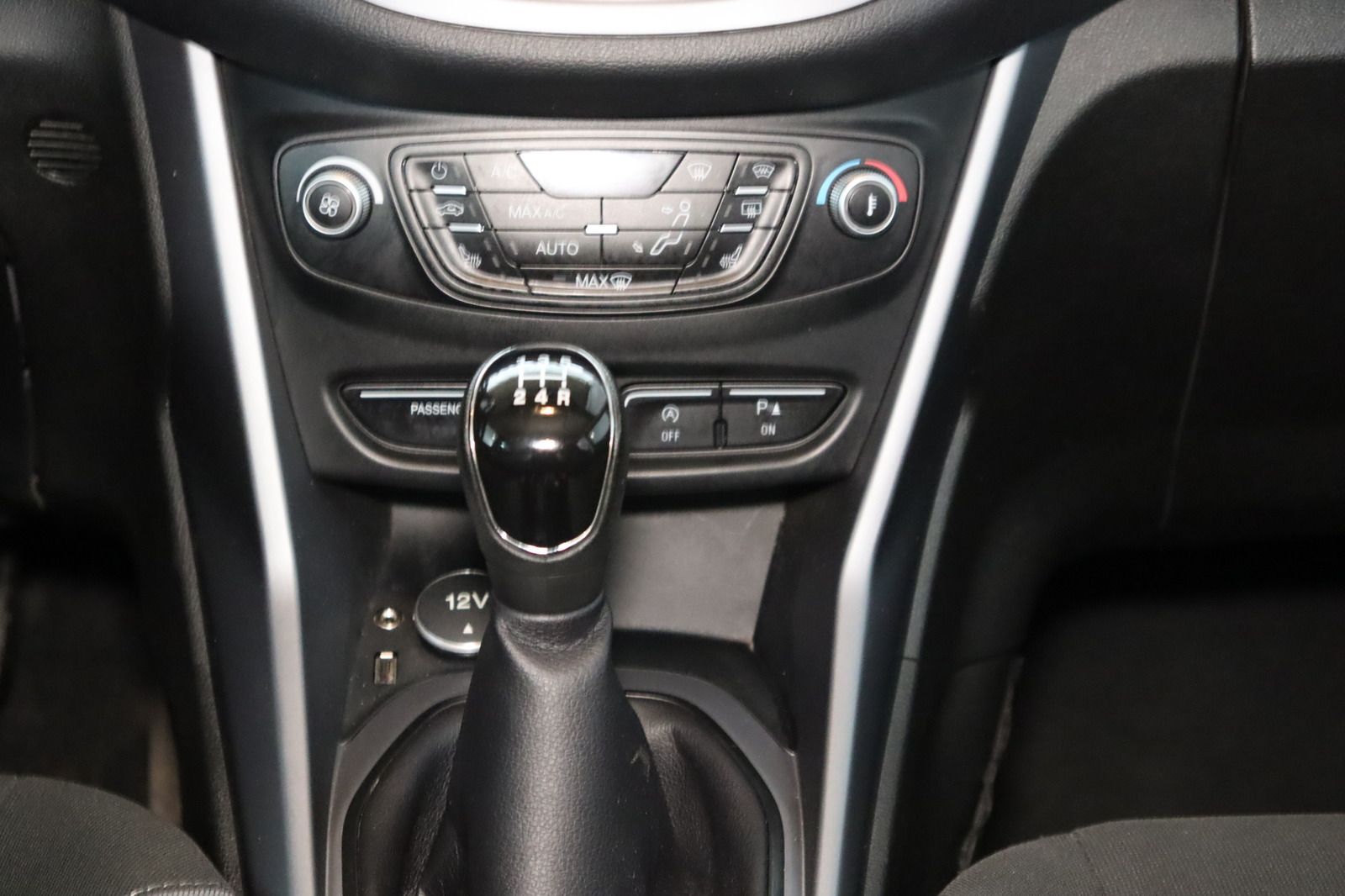 Fahrzeugabbildung Ford B-Max SYNC Edition * Navi * SHZ * PDC