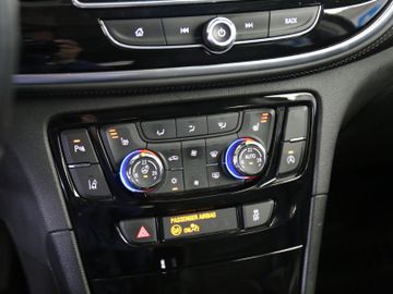 Opel Mokka X 1.4 NAVI LEDER DACH SITZHZ LENKRADHZ 19Z