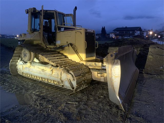 CAT D6N LGP mit Haken