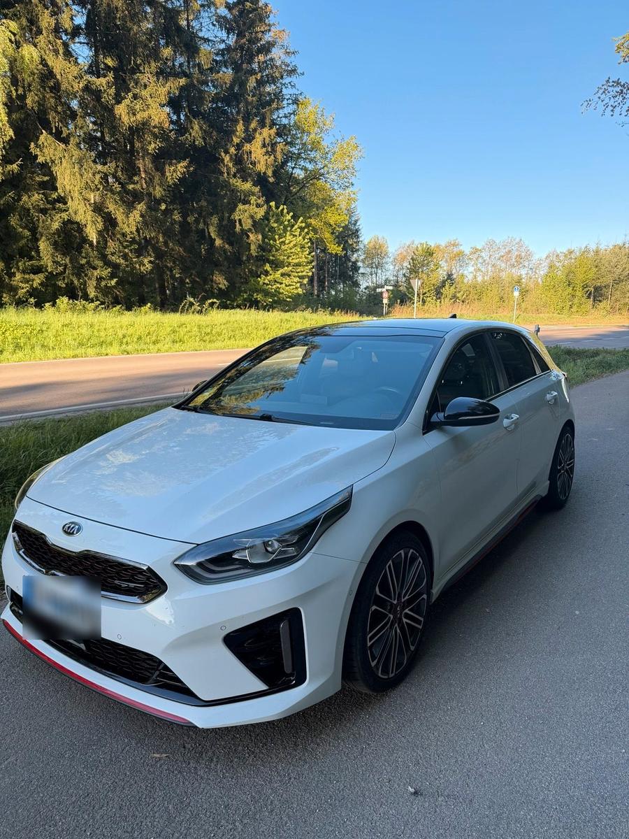 Kia Andere