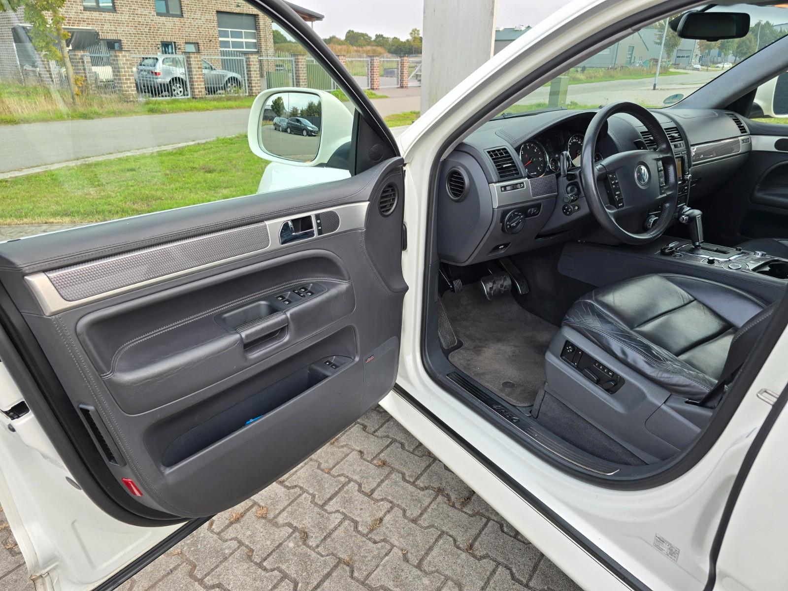 VOLKSWAGEN TOUAREG - V10 TDI - R50 -  351 CV - TOIT OUVRANT