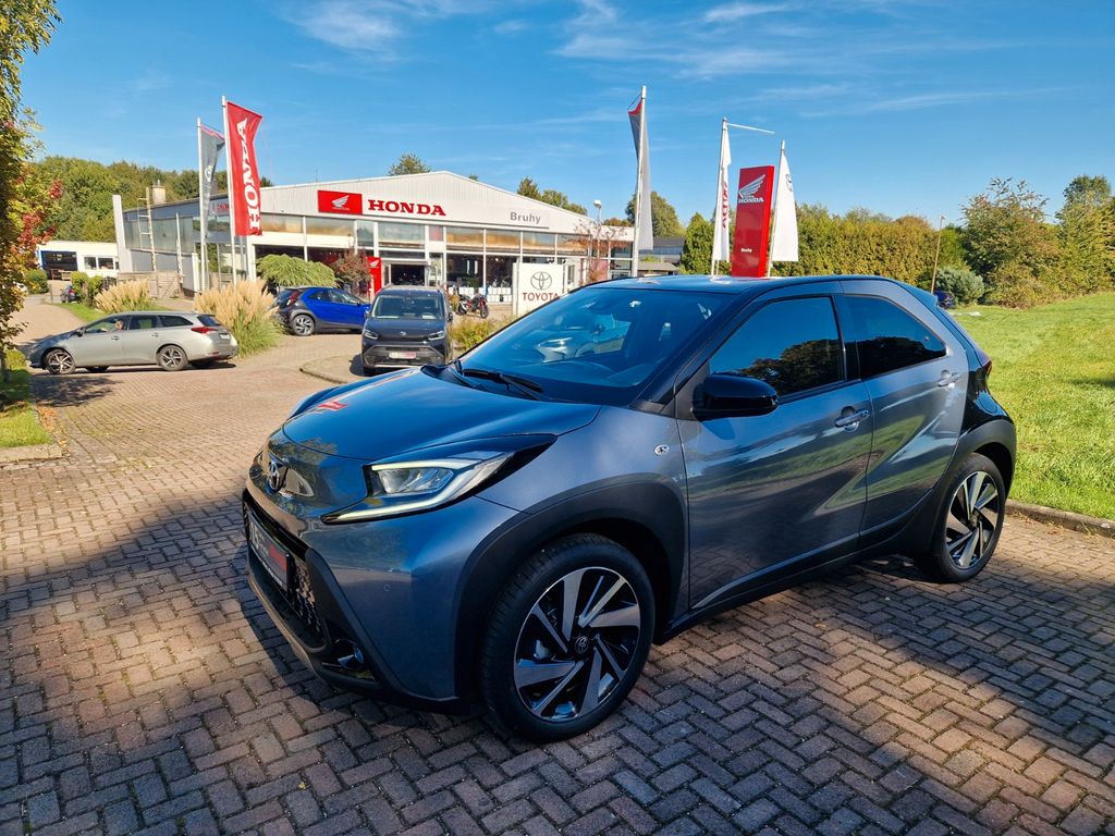 Image of Toyota Aygo (X)