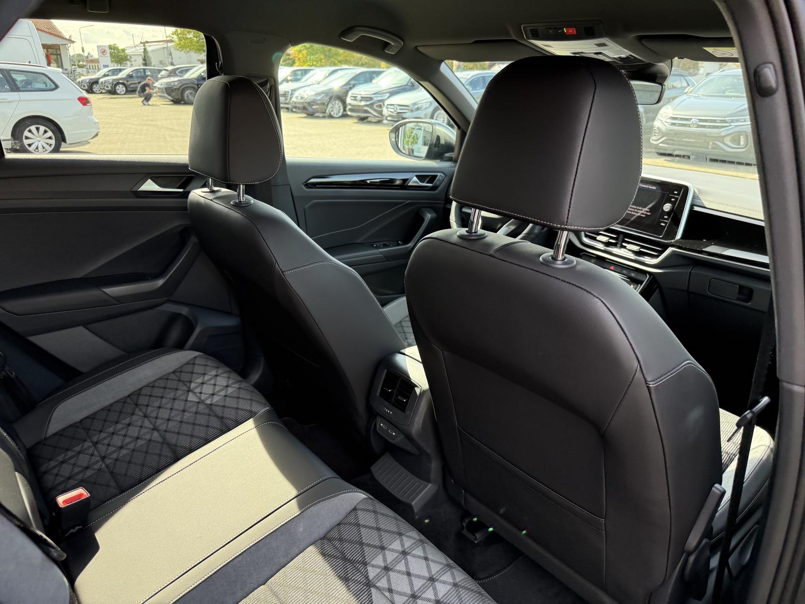 Volkswagen T-Roc R-Line,18-Zoll,IQ-Drive,R.Kam,Kessy,Side., миниатюра 24
