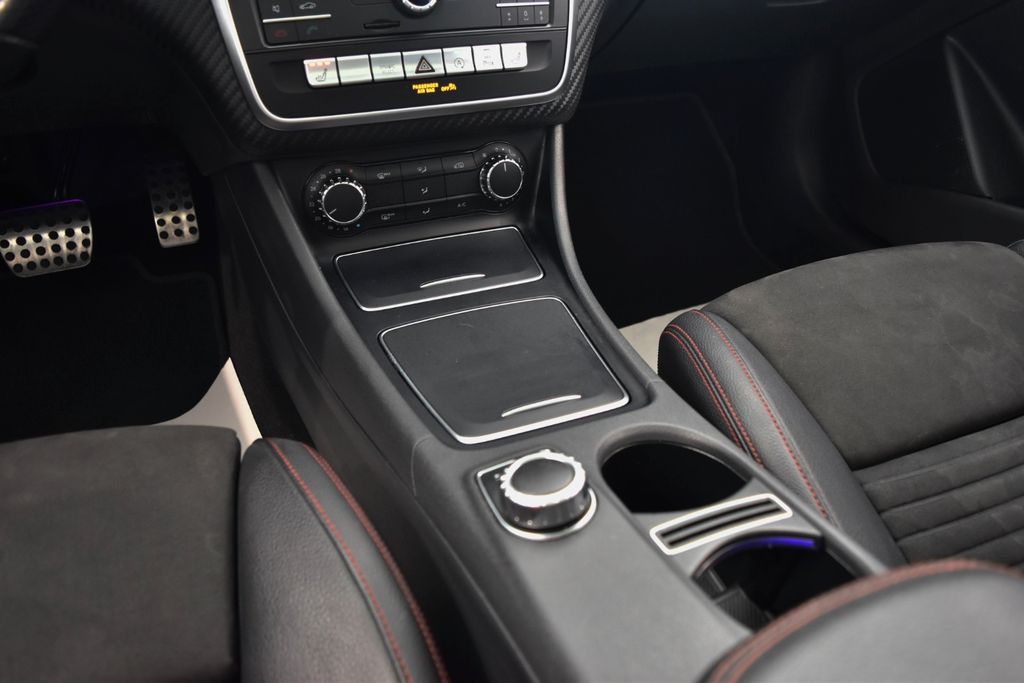 MERCEDES-BENZ A 250 Sport~AMG~Automatik~Navi~Business~LED MERCEDES-BENZ A 250 Sport~AMG~Automatik~Navi~Business~LED
