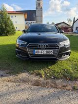 Audi A4 2.0 TDI Sline - Audi A4: Sline TDI