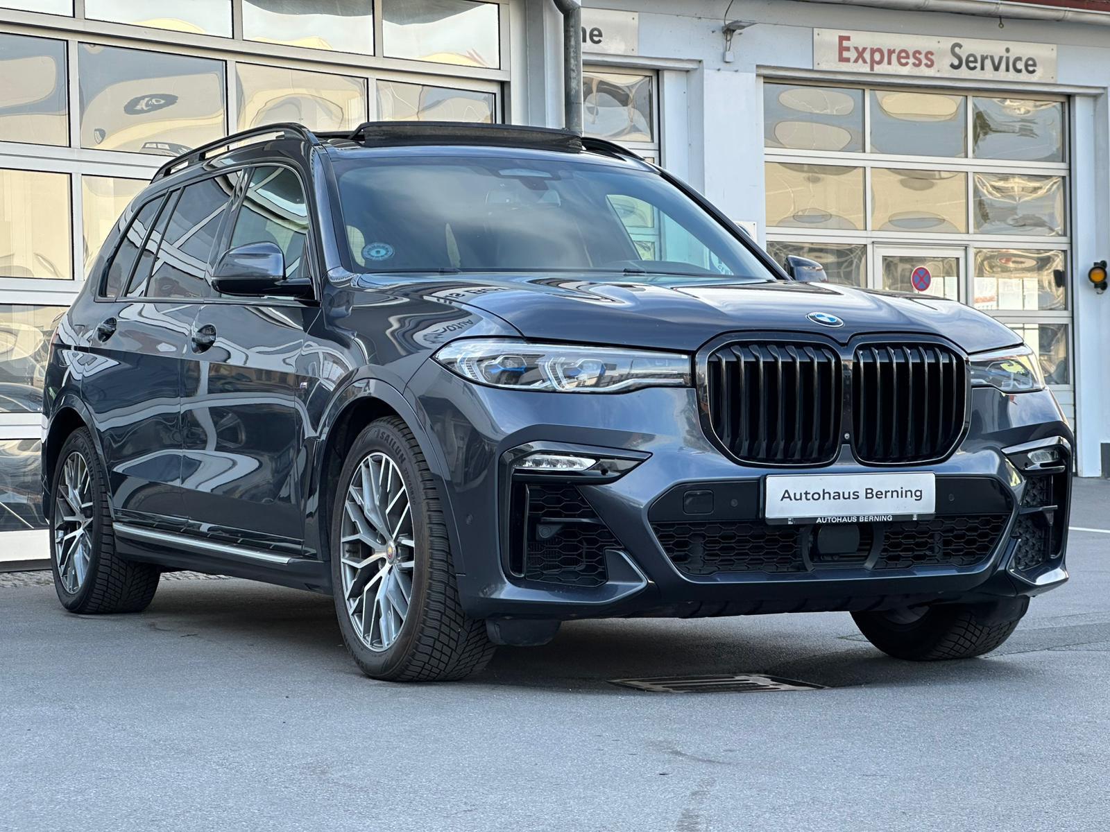 BMW X7 XDRIVE 30d M SPORTPAKET SKYLOUNGE LASER HuD