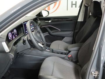 Volkswagen Tayron 1.5 eTSI 110 kW Life 7-Sitze AHK