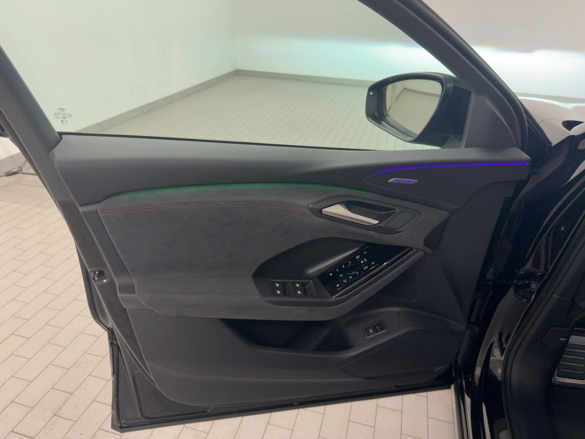 Audi Q6 Sportback e-tron AHK 360°K LED PDC B&O PANO foto 17