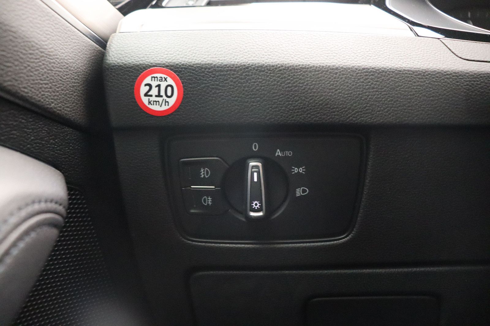 Fahrzeugabbildung Volkswagen Passat Variant 2.0 TDI 190PS Highline