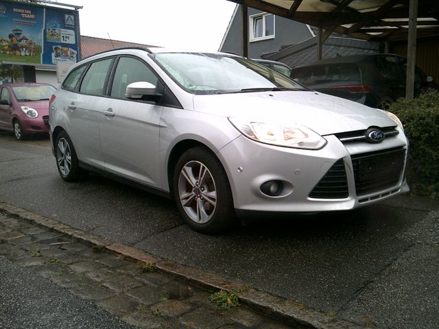 Ford Focus 1,0 EcoBoost 92kW SYNC Edition Turnier,Top