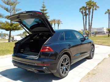 Audi Q8 - 9