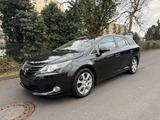 Toyota Avensis Combi 2,0-l-D-4D  TÜV NEU|SCHECKHEFT|1  - Toyota Avensis in Frankfurt (Main)