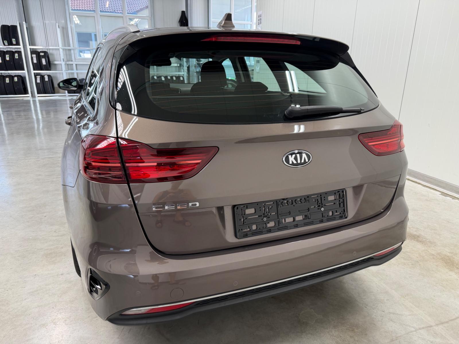 Kia cee'd Sportswagon Vision 1.4T-GDI*1.Hand*DKG*