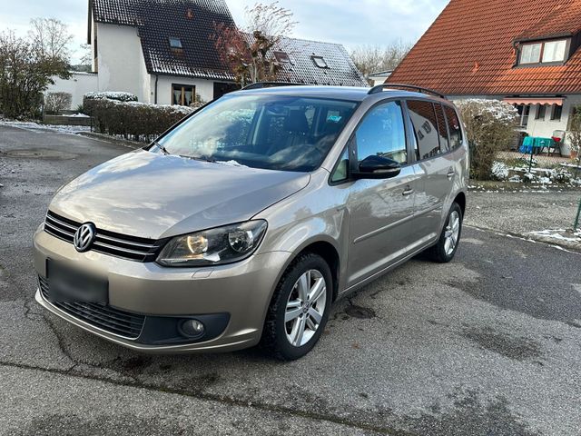 Volkswagen VOLKSWAGEN TOURAN MATCH 1.2 TSI 7 Sitze 1 ...