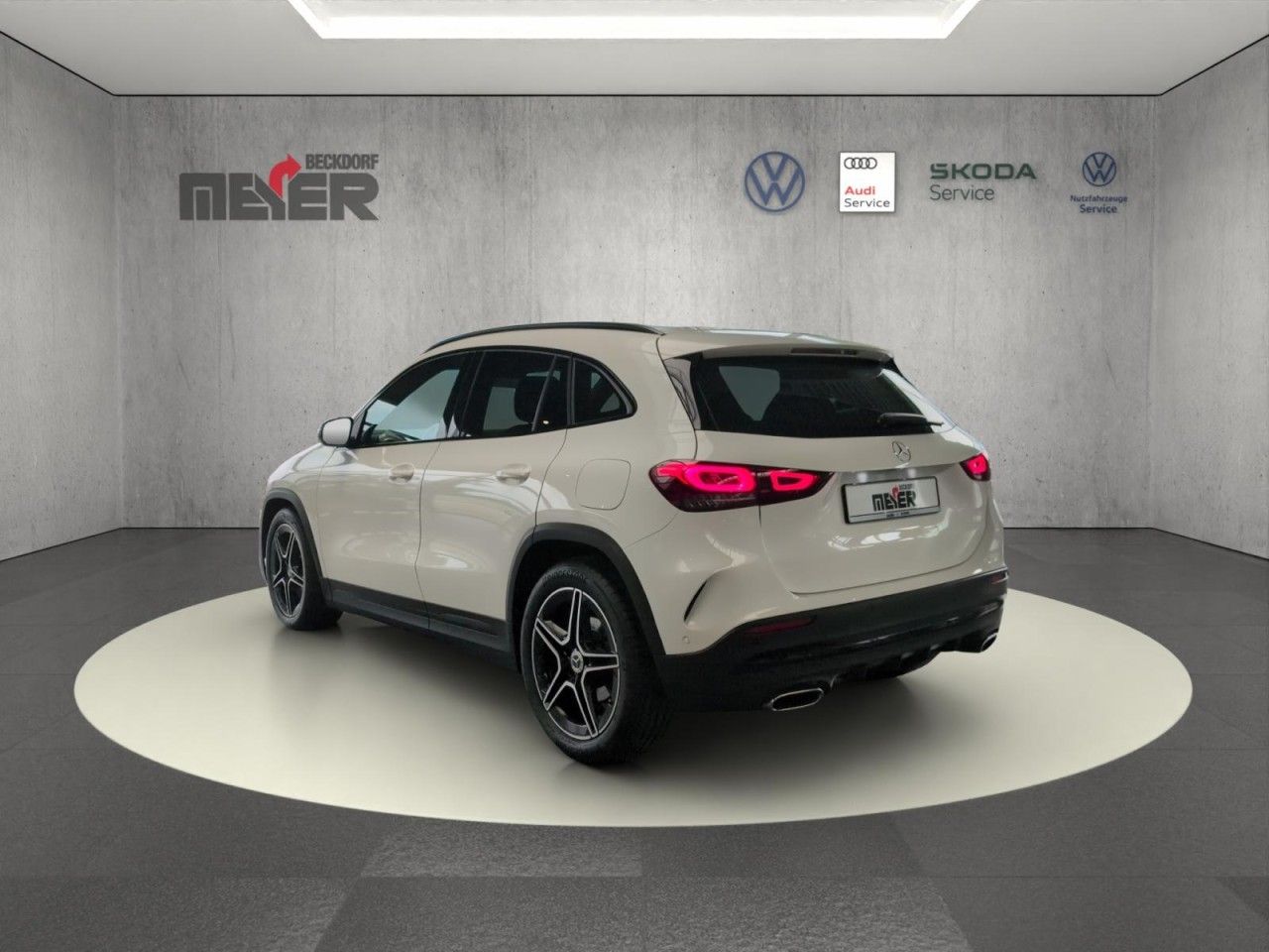 GLA 200 AMG Line Night-Paket Klima Navi