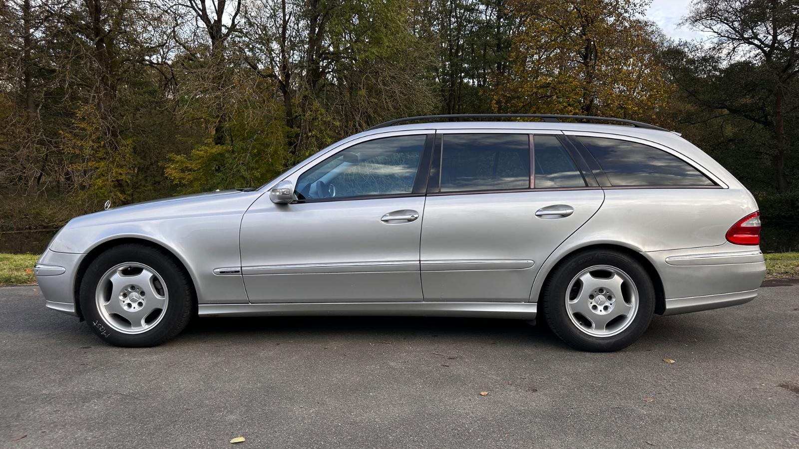 Mercedes-Benz E240 2005 — photo 6