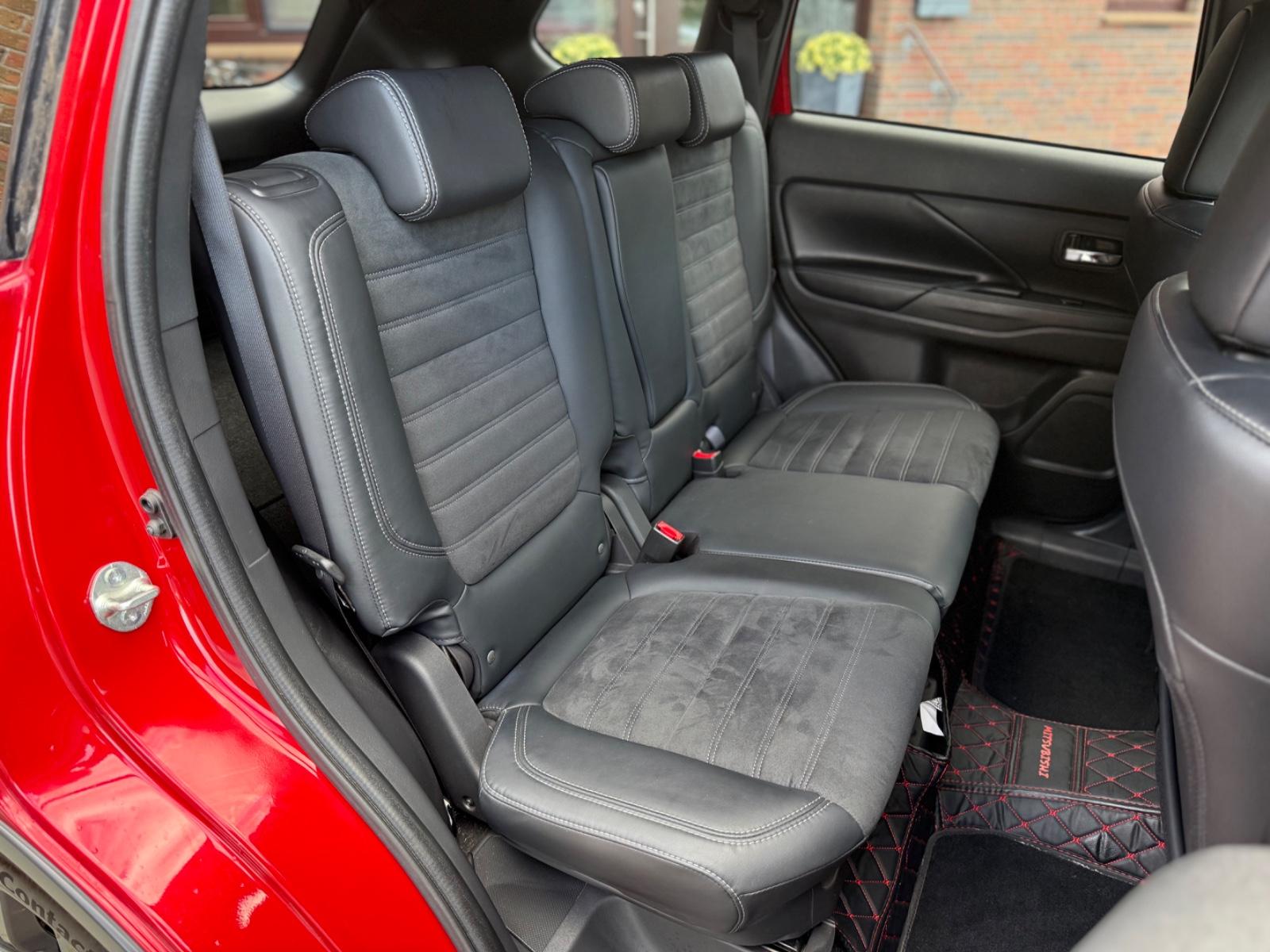 Mitsubishi Outlander 2.0CVT Active+ I LED I KAM I AHK